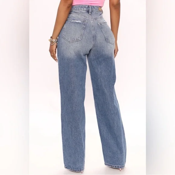 Fashion Nova Jeans - Picture 3 of 8